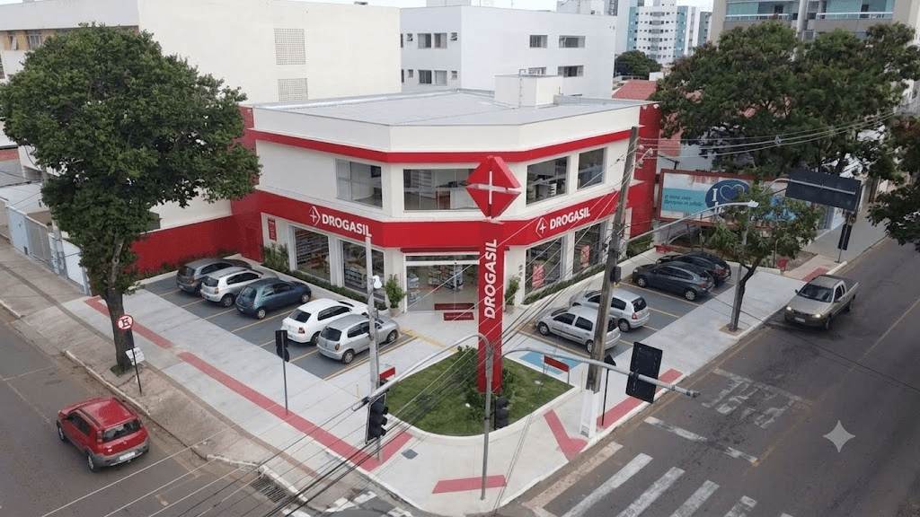 Modelo farmácia de esquina — referência visual